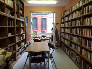 Le local de la bibliothèque de l'Hôpital des Bateliers